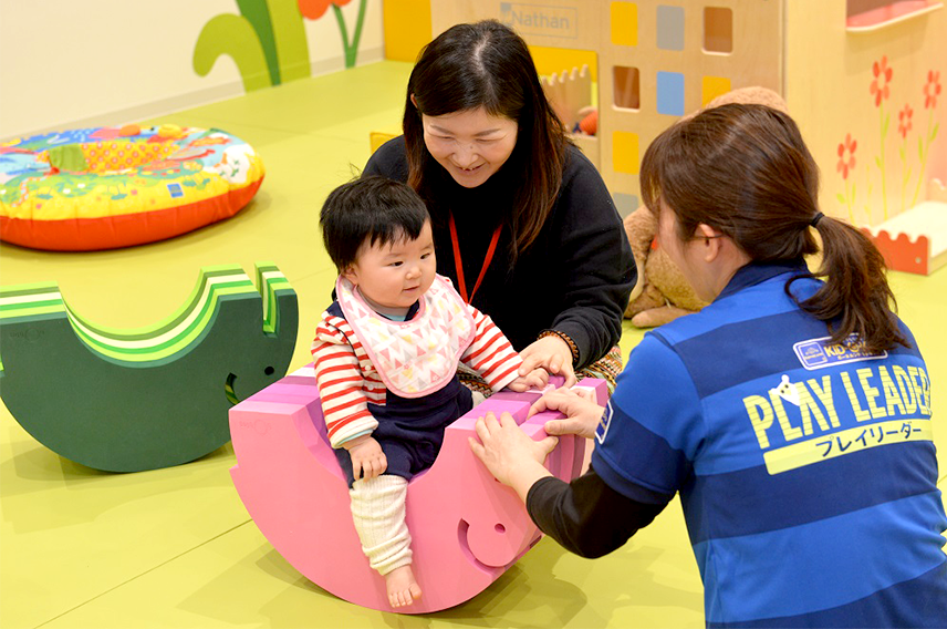 雨の日は室内あそび場へおでかけしよう キドキドで楽しむ 梅雨の親子遊び