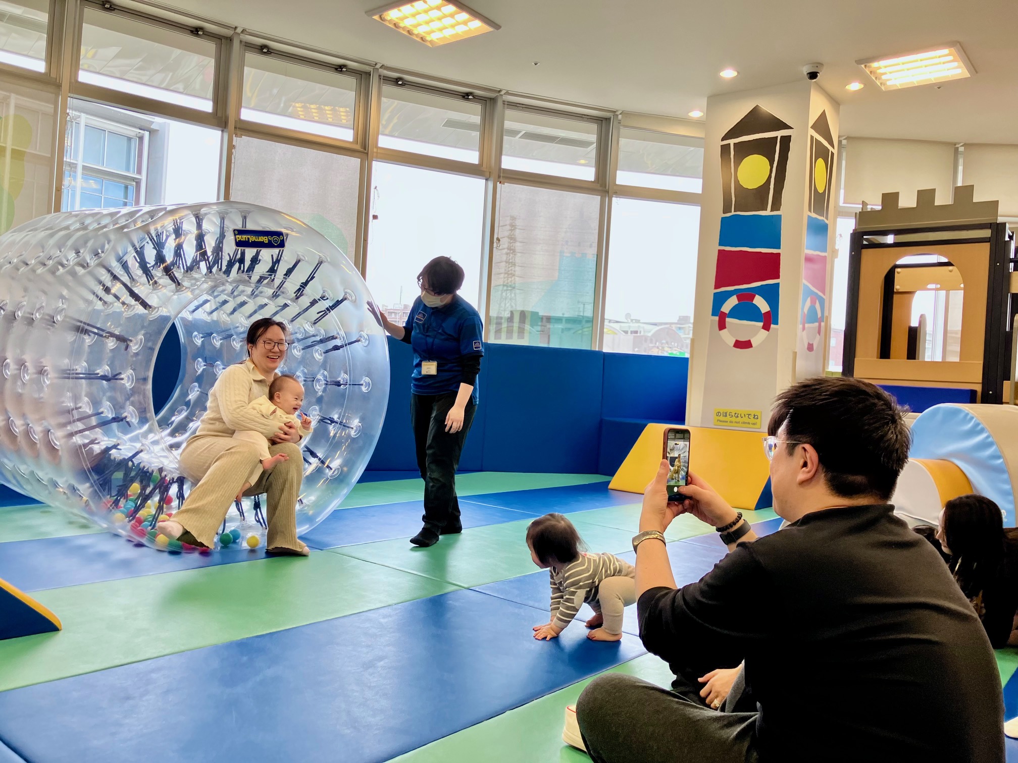 １歳のお誕生日会のご報告