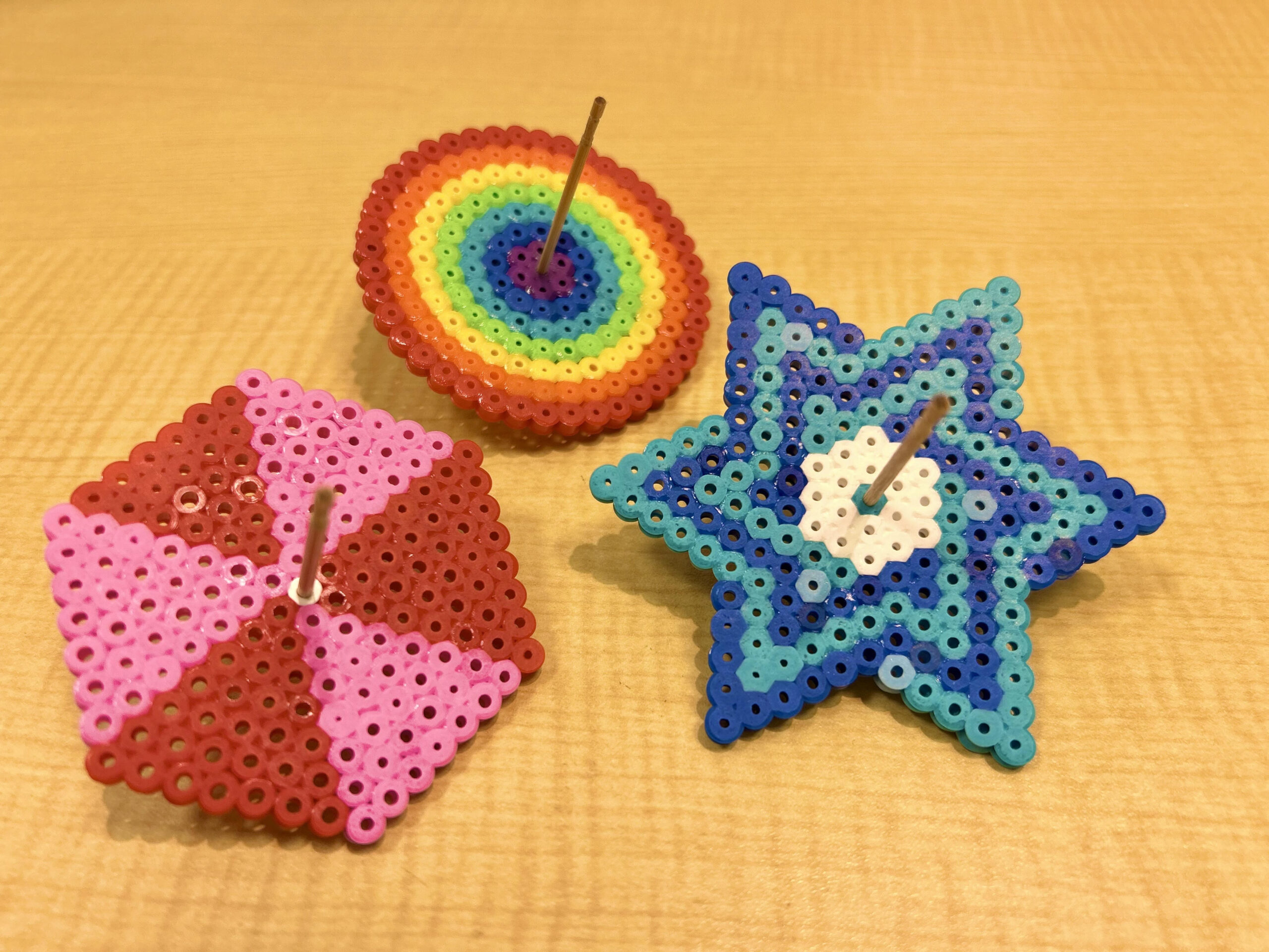 【12/26・12/30・1/1・1/6】ハマビーズでコマを作ろう!