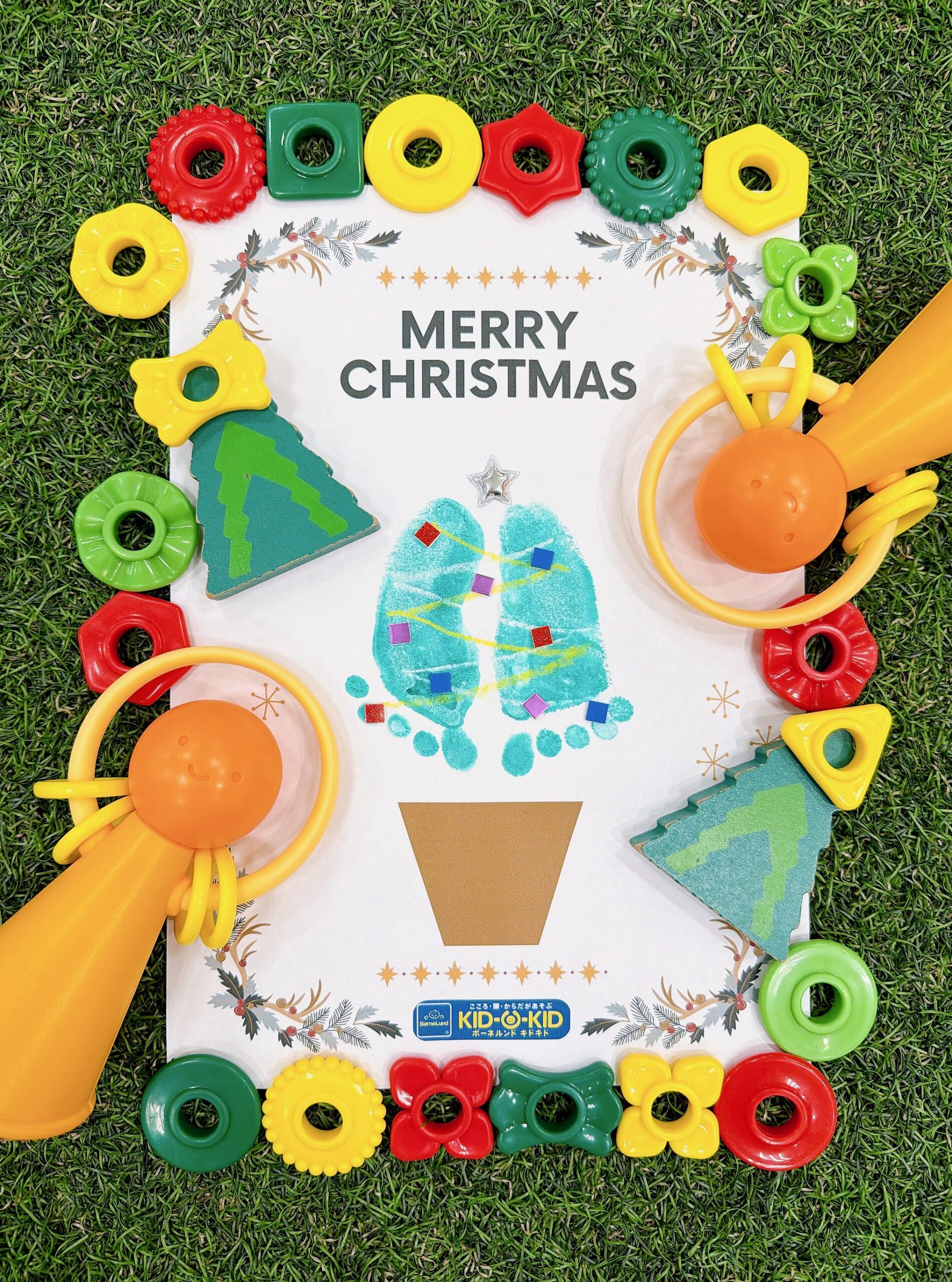 足型でクリスマスツリーを作ろう♪