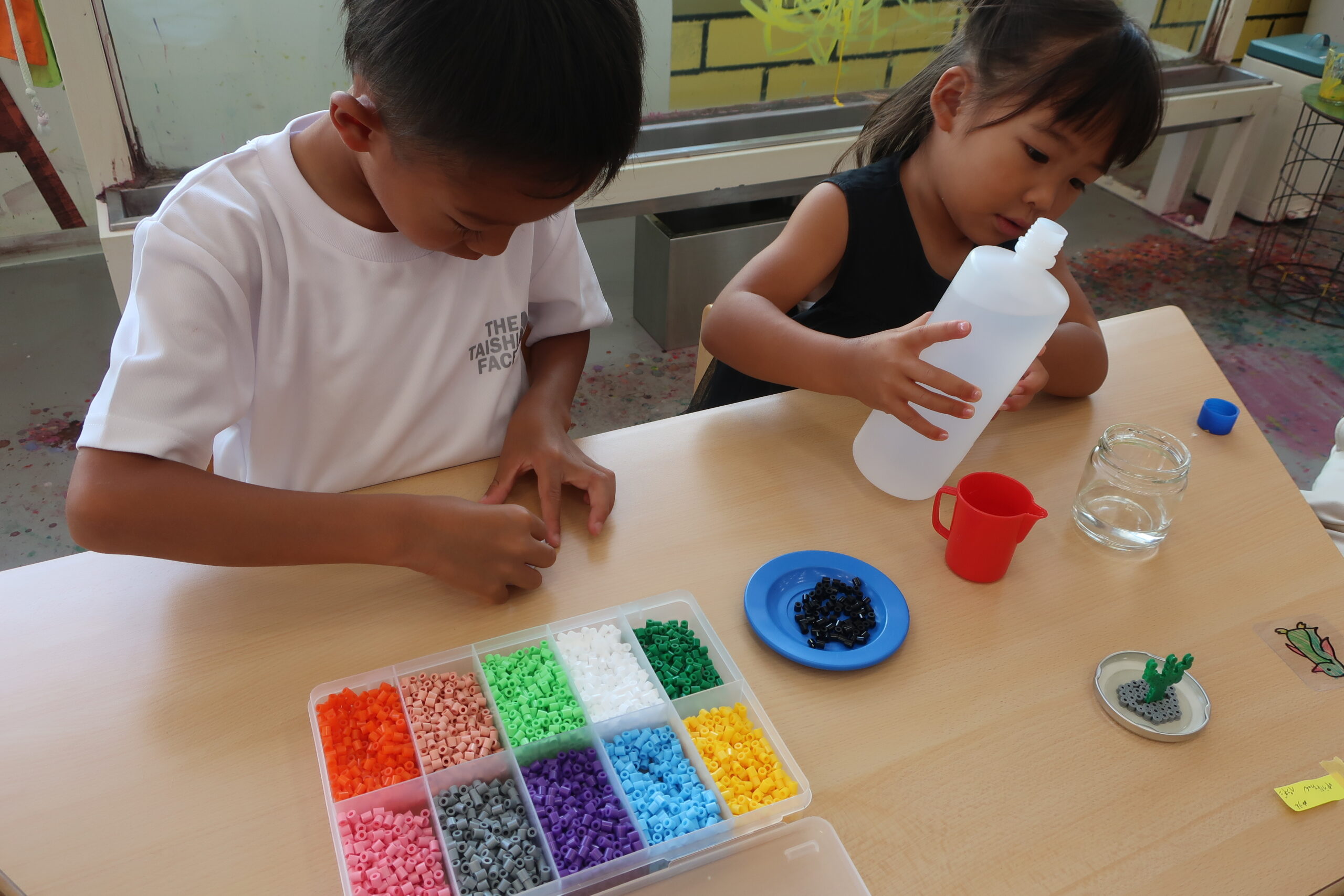 【8月のクラフト体験会】お友だちの様子をご紹介!