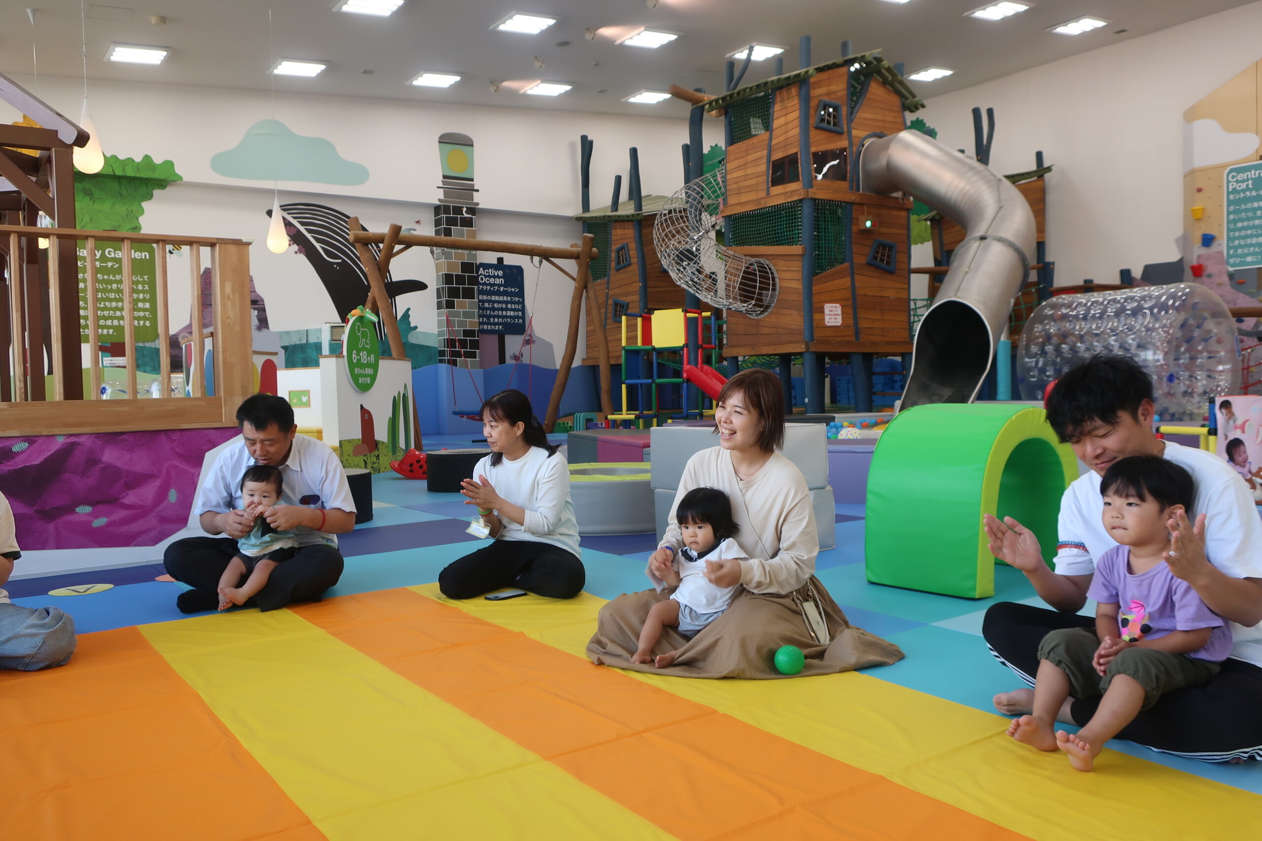 【ベビーイベント】10月のハイハイレース！