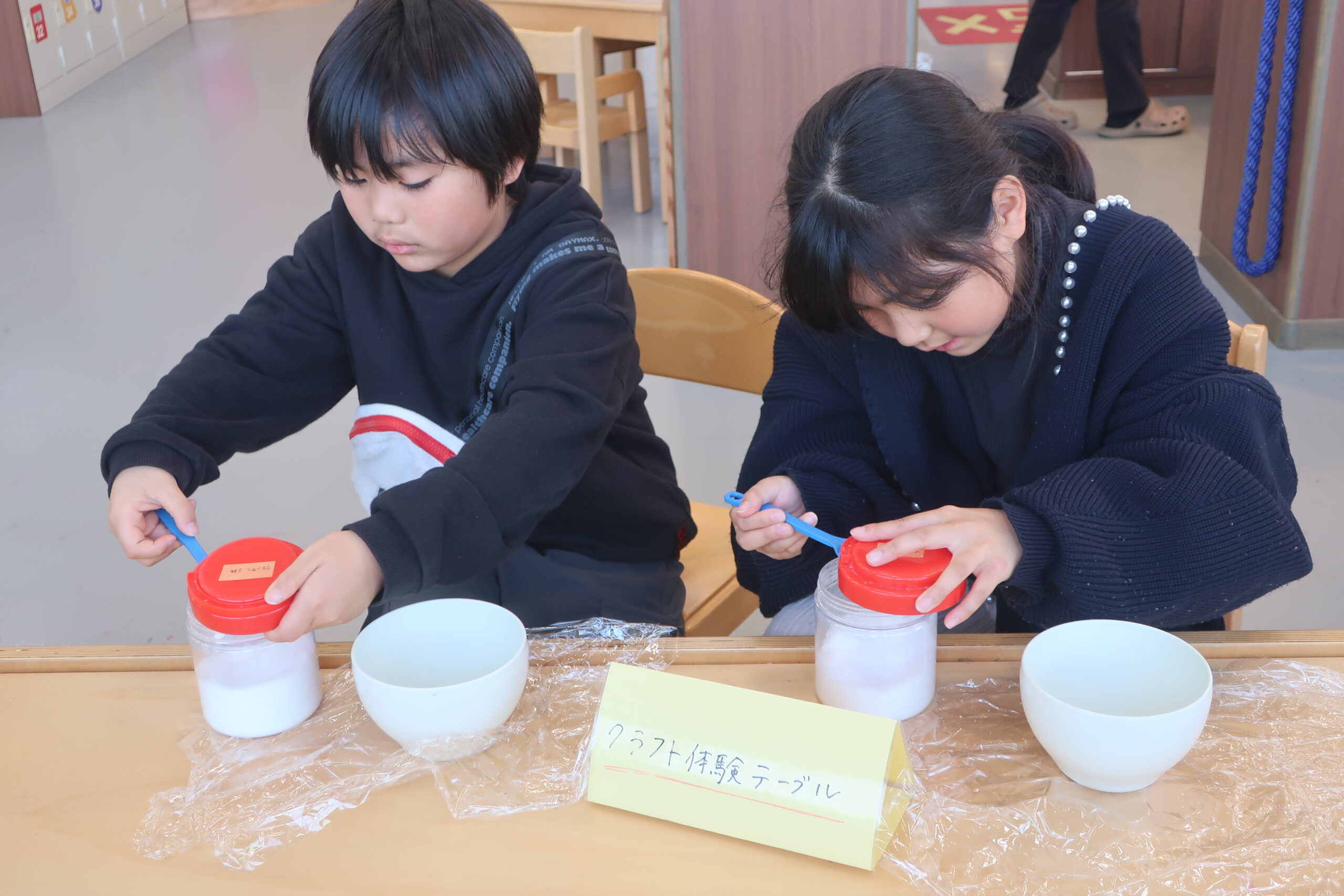 【クラフト体験会】たまごのバスボールをつくったよ！