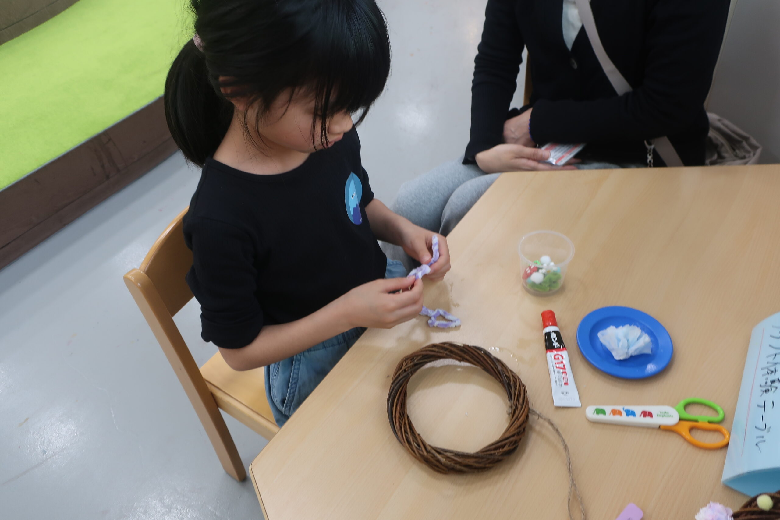 【4月クラフト体験会】かわいいリースをつくったよ！