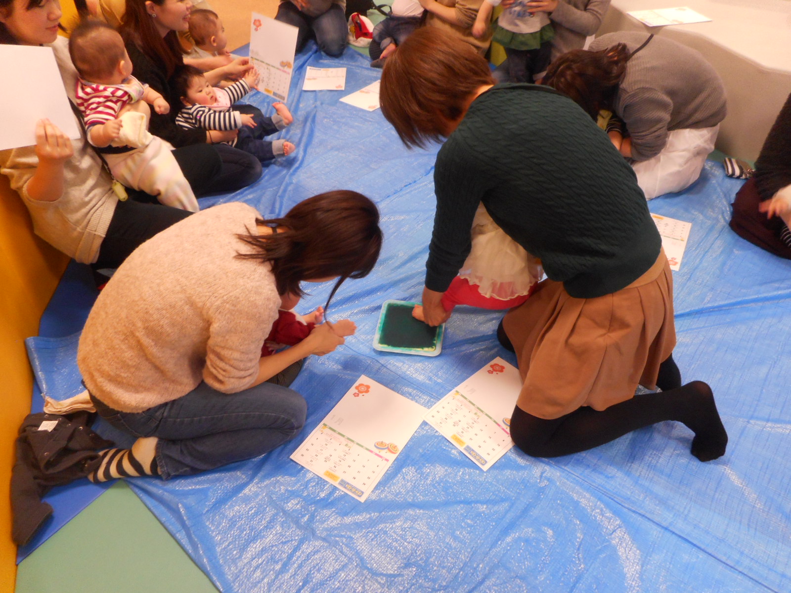 赤ちゃんの日「手形ぺったん」
