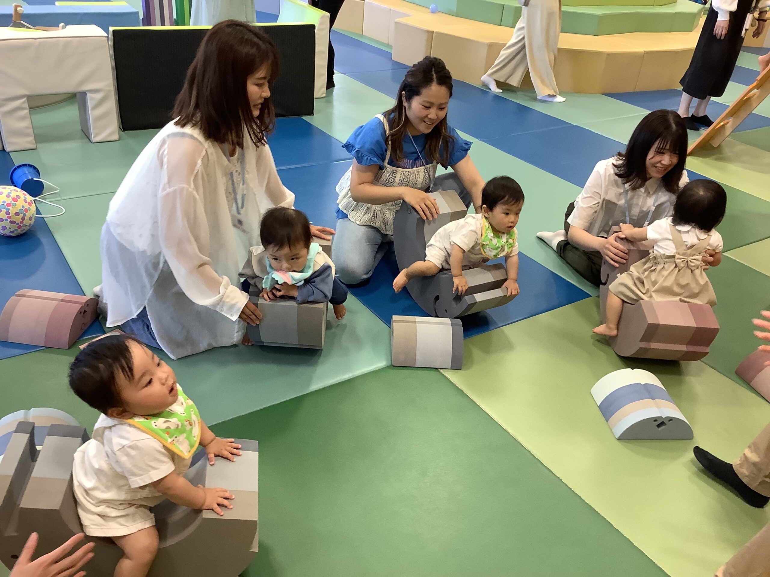 【ベビーイベント】からだあそび