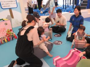 【ボブルスで赤ちゃんエクササイズ】親子でからだを動かそう！