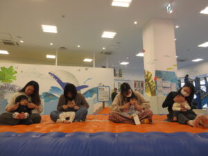 はじめてのお誕生日をみんなでお祝い！1歳のお誕生日会！