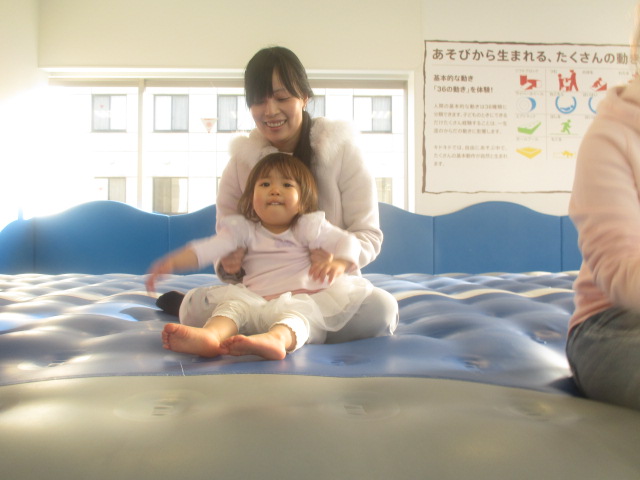 1月8日 赤ちゃんの日イベント「ハイハイレース」のご報告