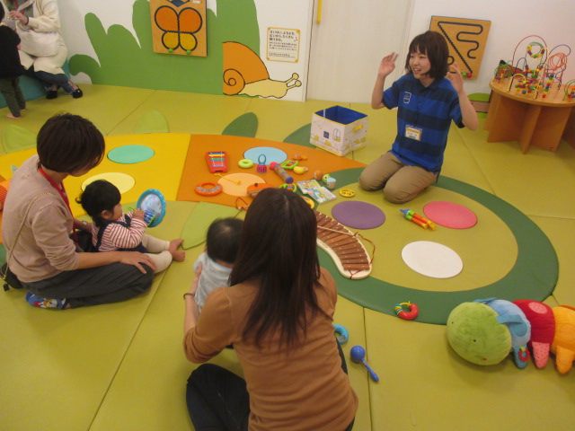 11月14日 赤ちゃんの日「音あそび」のご報告