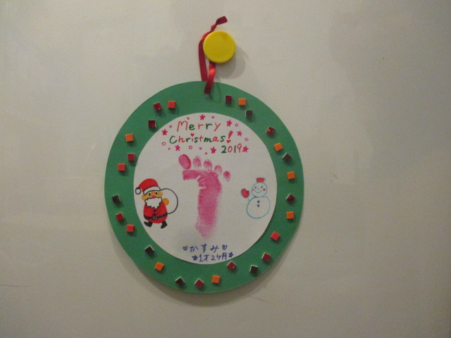 11月21日 赤ちゃんの日「クリスマスリース作り」のご報告
