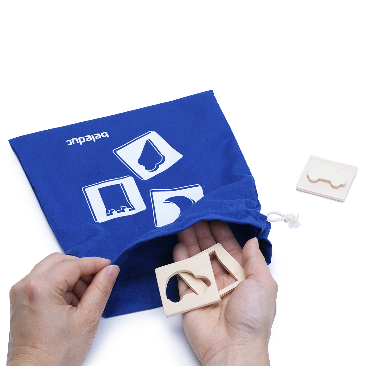 ⑤五感を使って発見しよう!Playful Learning Time【開催日:7/24(金)、28(火)、8/6(木)、11(火・祝)、20(木)】
