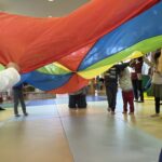 4/23㊍11時　みんなでパラシュートあそび！